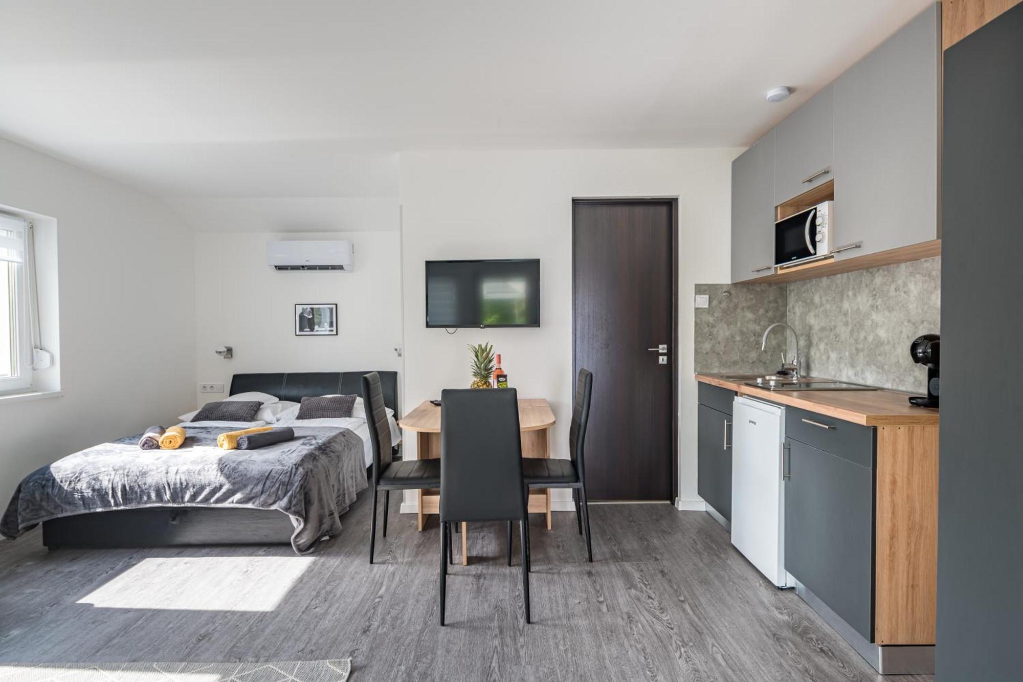 Balatonic Lemon Apartmanhaz شيوفوك المظهر الخارجي الصورة